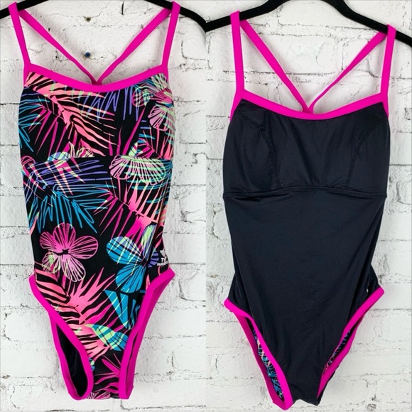 TYR Reversible Safari CrossFit Black Pink Fern Floral One Piece Swimsuit - Picture 1 of 7